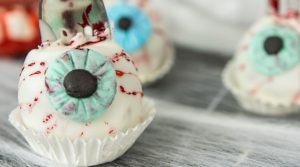 Eyes Pop Cakes
