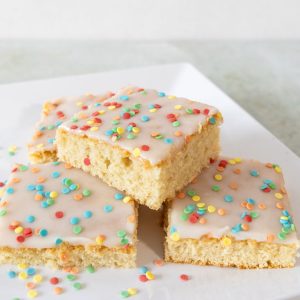 Fantakuchen mit Zuckerguss