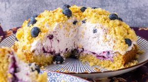 Blaubeer-Krümeltorte