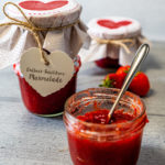 Erdbeermarmelade mit Basilikum